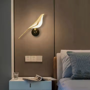 Modern Rotatable LED Bird Wall Lamp: Adjustable Art Deco Light for Home, Bedroom & Hotel Interiors